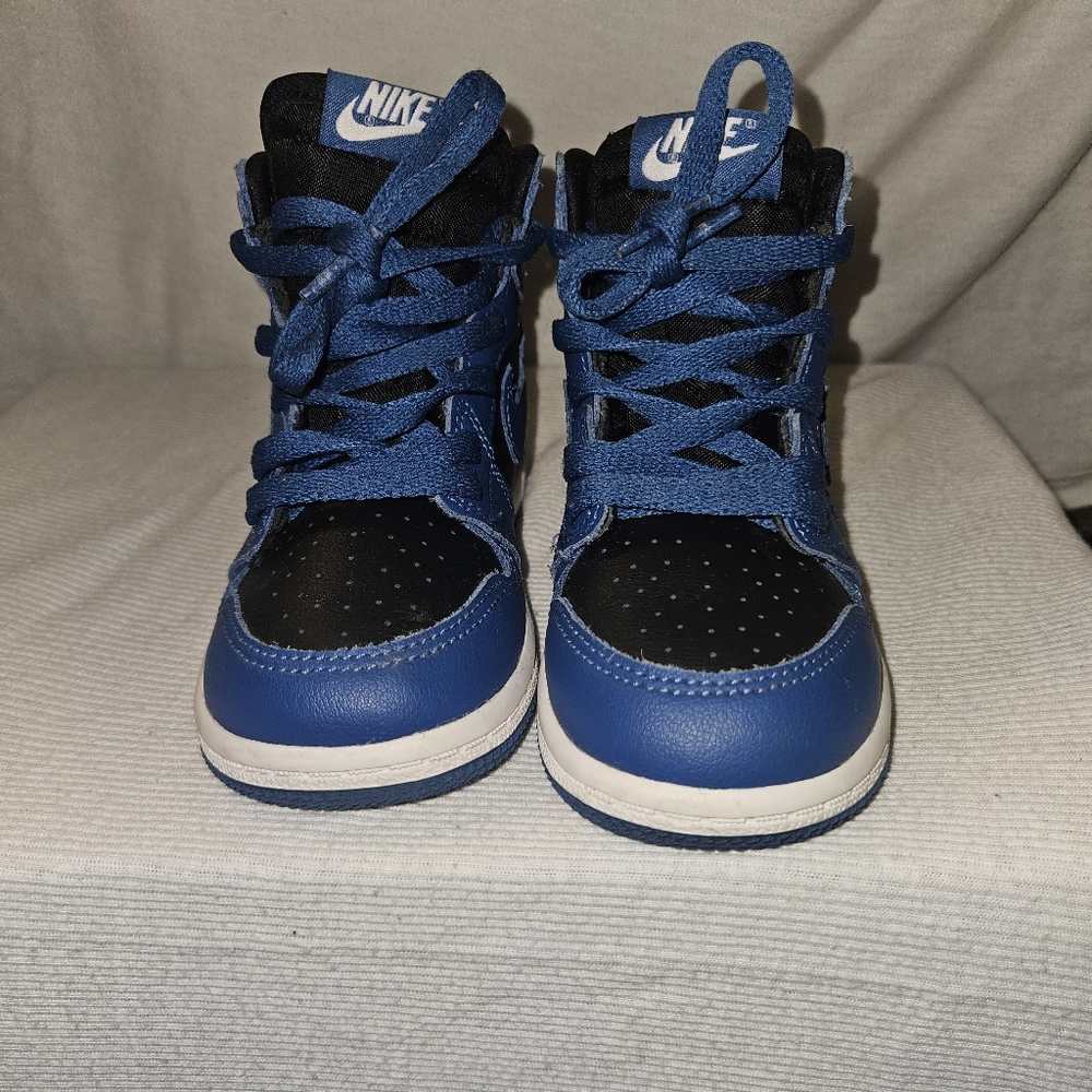 Size 8 Jordan 1,s